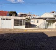 Casa para Venda, em Vacaria, bairro Centro, 2 dormitórios, 1 banheiro, 2 vagas